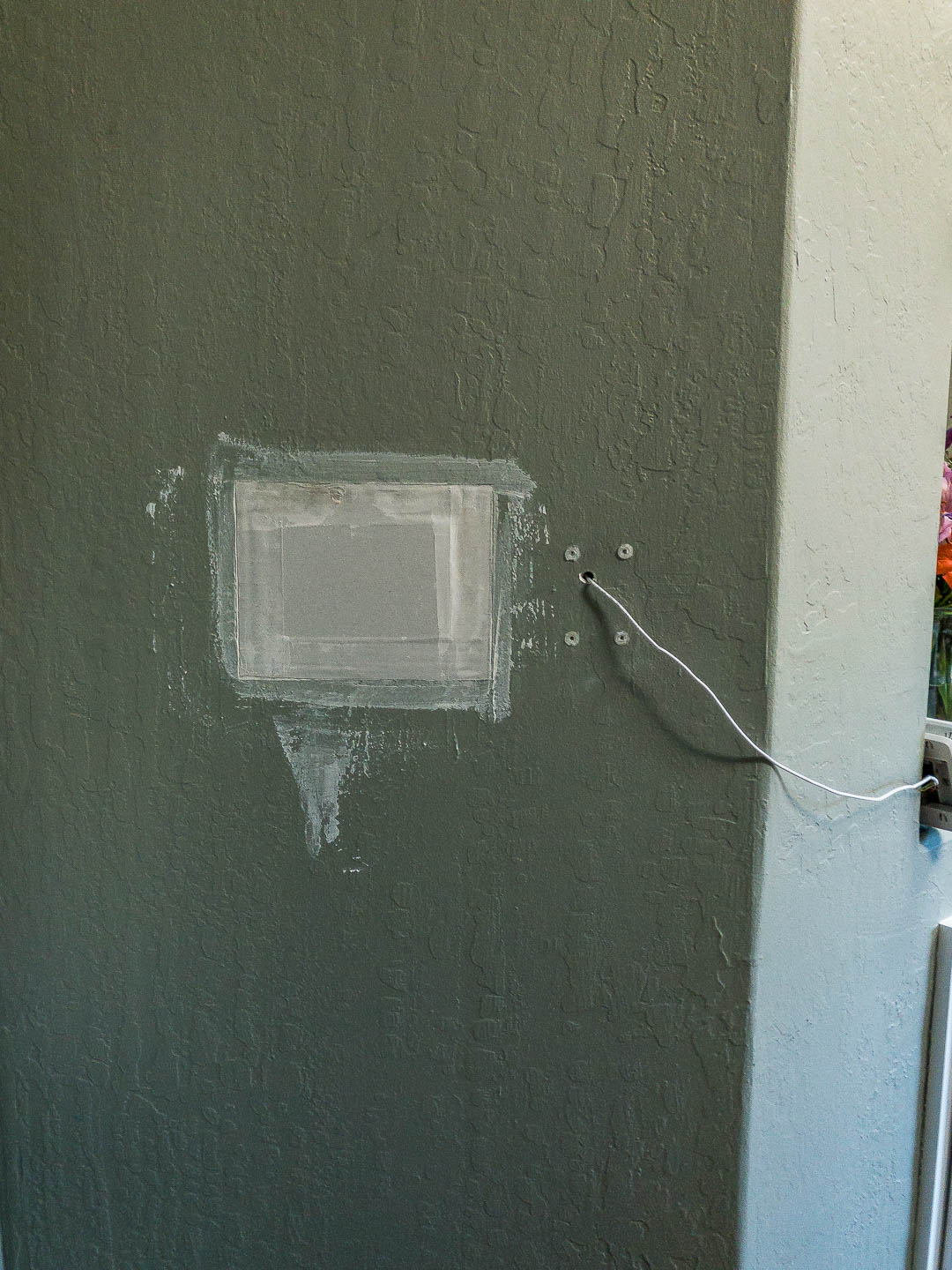 Drywall Repair - Insert Patch